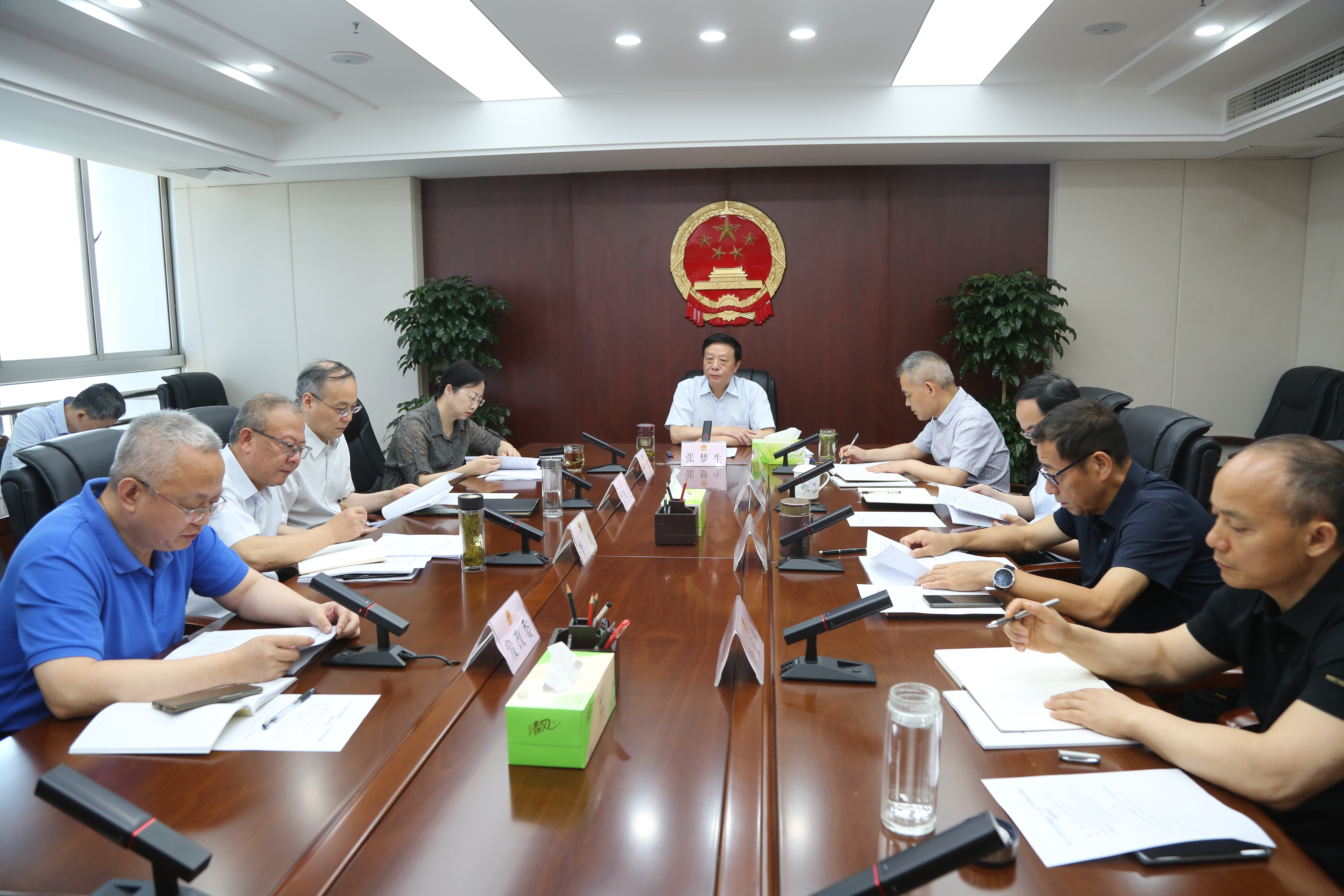 市人大常委会召开市“十五五”规划基本思路调研座谈会  张梦生主持