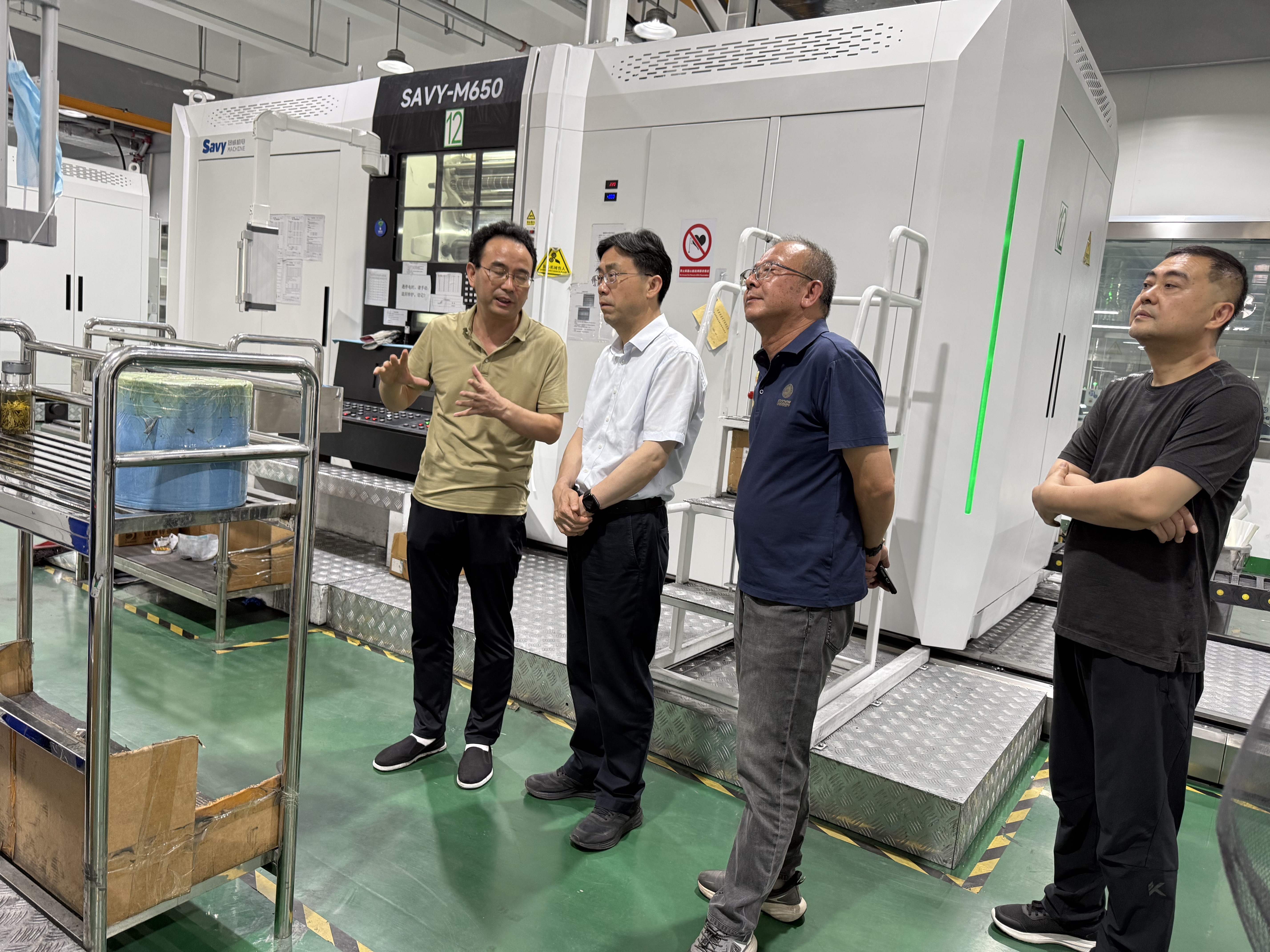 姚贵平调研特色产业集群培育与县区经济提质增效工作